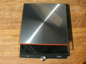 lot 21 image: Polder Kitchen Scale