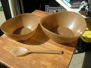 lot 23 image: 2 EcoSmart by Architec Poly Bowls