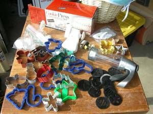 lot 28 image: Cookie Press - Cutters