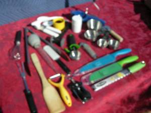 lot 34 image: Group Kitchen Gadgets