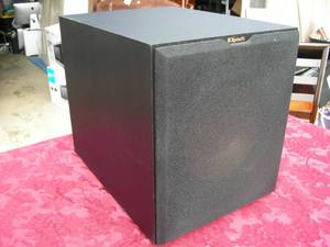 lot 8 image: Klipsch Subwoofer