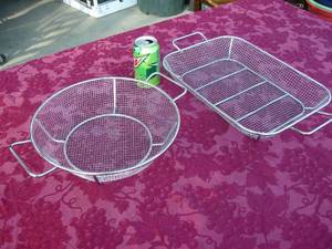 lot 58 image: Heavy Stainless Steel Kitchen Baskets