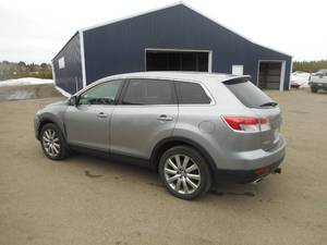 lot 3 image: 2009 Mazda CX-9
