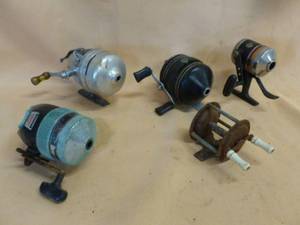 lot 80 image: Fishing Reels