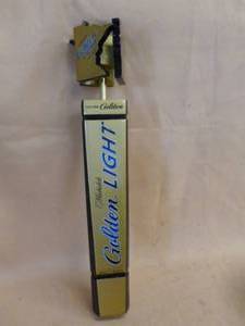 lot 100 image: Collectible