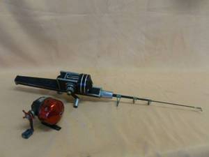 lot 125 image: Vintage Fishing Rod