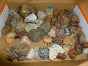 lot 161 image: Collector Rocks