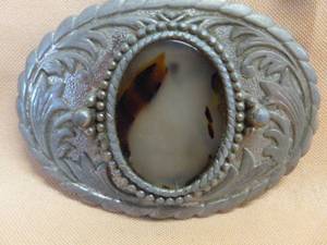 lot 221 image: Collectible Belt Buckle