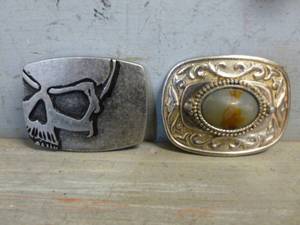 lot 239 image: Collectible Belt Buckles