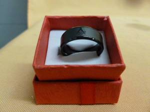 lot 265 image: Mens Ring
