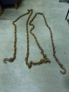 lot 267 image: Log Chain