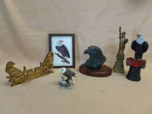 lot 284 image: Decorative