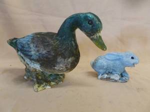lot 288 image: Rock Garden Decorations