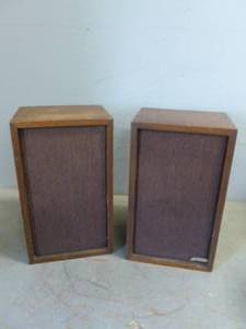 lot 338 image: Vintage Speakers