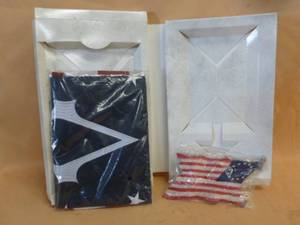 lot 345 image: Flag