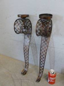 lot 358 image: Metal Wall Decor