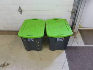 lot 366 image: Storage Totes
