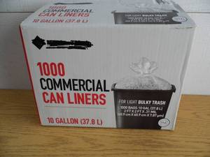lot 8 image: 1,000 Commercial Can Liners