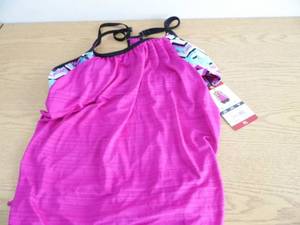 lot 31 image: Zero Exposure Swimwear Top