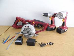 lot 41 image: Tool Kit