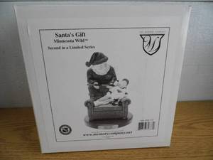 lot 80 image: Mn Wild Santas Gift