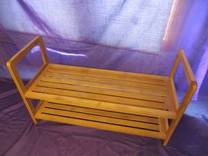 lot 40 image: Two-Tier Shoe Shelf