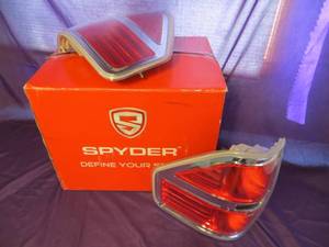 lot 42 image: Set of Spyder LED Tail Lights