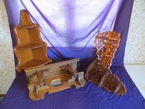 lot 55 image: 4 Wooden Shelves