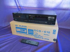lot 61 image: Denon CD Player