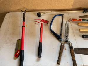 lot 151 image: Garden Supplies