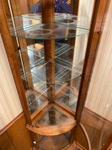 lot 184 image: Corner Curion Cabinet