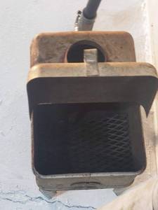 lot 5 image: Shovel, Antique Ice House Heater...