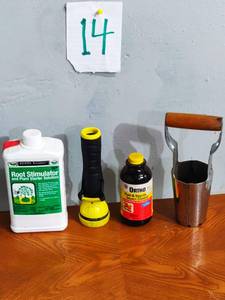 lot 14 image: Root Stimulator, Sprinkler, Insect ...