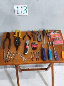lot 113 image: Lot of Hand Tools See Photos