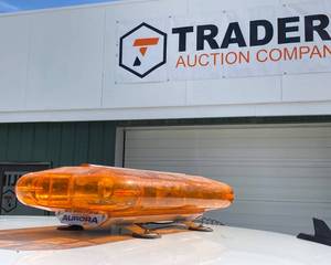 lot 23 image: Aurora Vehicle Strobe Light - SHIPPING AVAILABLE