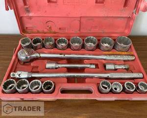 lot 115 image: 34 Standard Socket Set - SHIPPING AVAILABLE