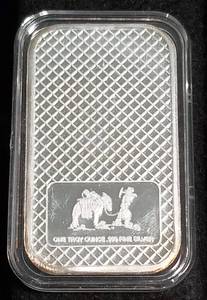 1 TROY OZ. .999 FINE SILVER BAR SILVERTOWNE EAGLE LANDING