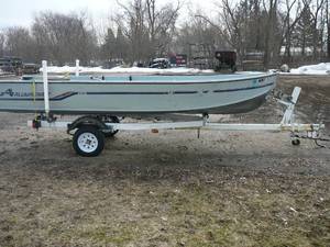 1987 Alumacraft Fishing Boat With Trailer