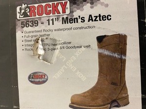 lot 42 image: Rocky 11 Aztec Boots Size 8m