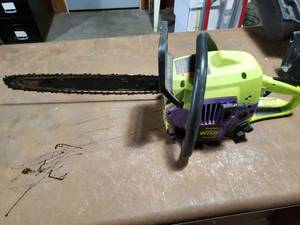 lot 9 image: Poulan Wild Thing 40cc 18 Chainsaw