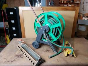 lot 52 image: Garden Hose Reel, Hoses, Sprinklers