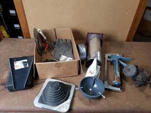 lot 55 image: Miscellaneous Tools and Items