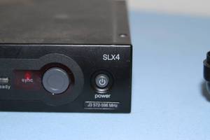 Shure Pro Audio Wireless Microphone System with SM58 Handheld Mic