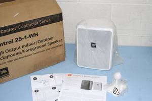 JBL Control 25-1 Compact Indoor  Outdoor 2-Way 5 Pro Audio Speaker