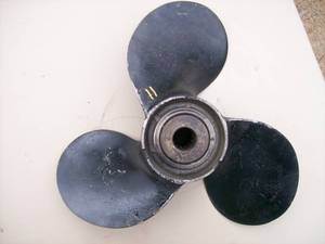Omc,Mercury,Volvo,Tohatsu & Yamaha Propellers. Part #  PW690. As shown.