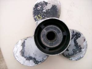 Omc,Mercury,Volvo,Tohatsu & Yamaha Propellers. Part #  48-73138-14. Welded but needs finishing. As shown.