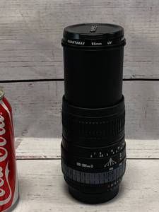 lot 3 image: Sigma Quantaray 100-300mm Lens