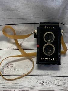lot 10 image: 1950s Ansco Rediflex Made in USA Camera