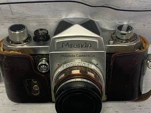lot 31 image: Miranda S Camera with Quality Lens & Leather Case