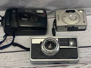 lot 37 image: Lot of 3 Cameras IncludingCanon Elph LT, Instamatic 500